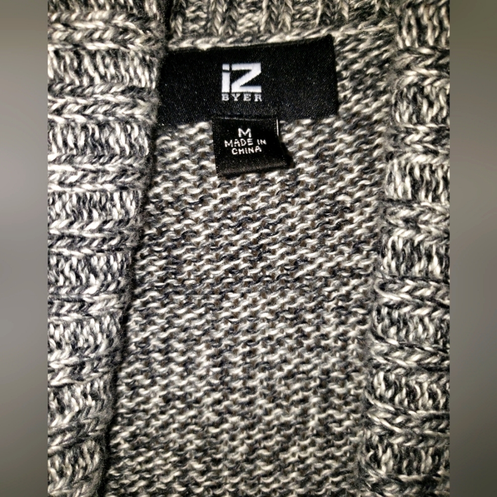 NWOT Cardigan - Picture 2 of 3